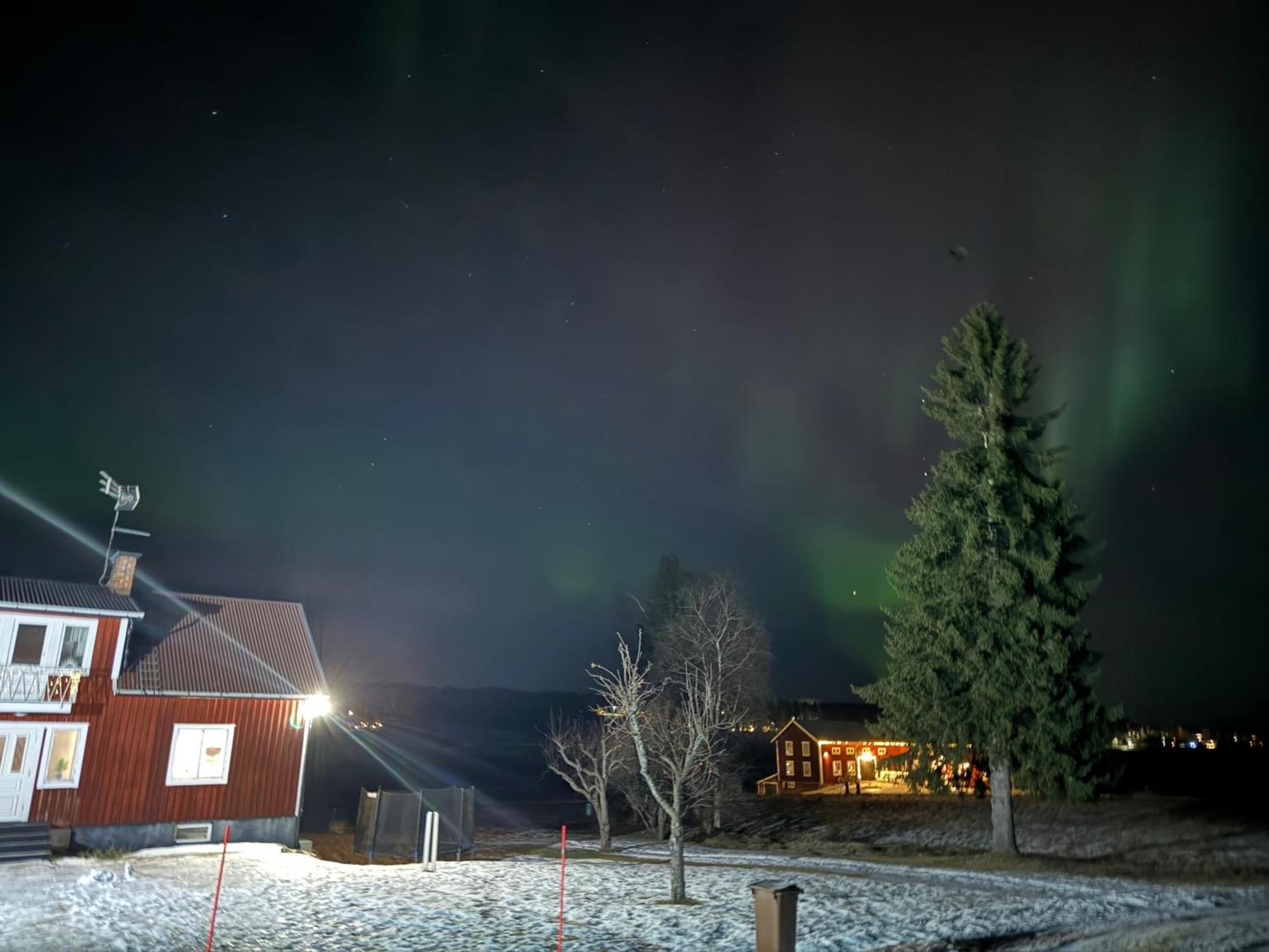 Ett Hus Med 3 Sovrum Med Supersnabba Internet Fiberanslutningen 1000Mb-100Mb I Hoeg, 7 Minuter Fran フディクスバル エクステリア 写真